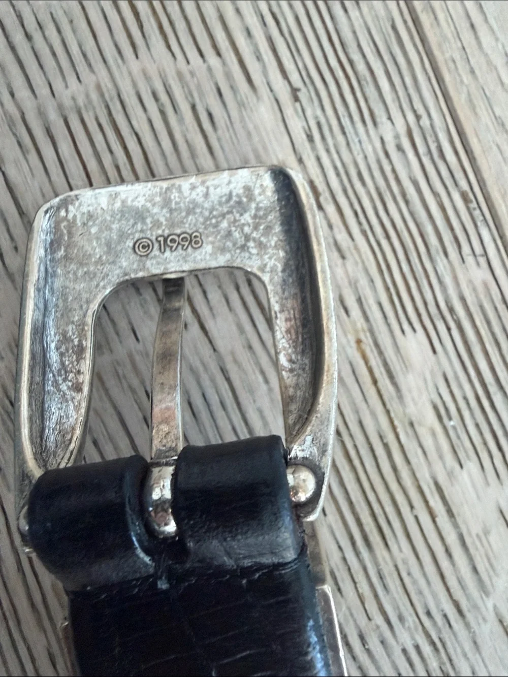 VNT Johnston & Murphy Black Leather Belt with Silver Buckle